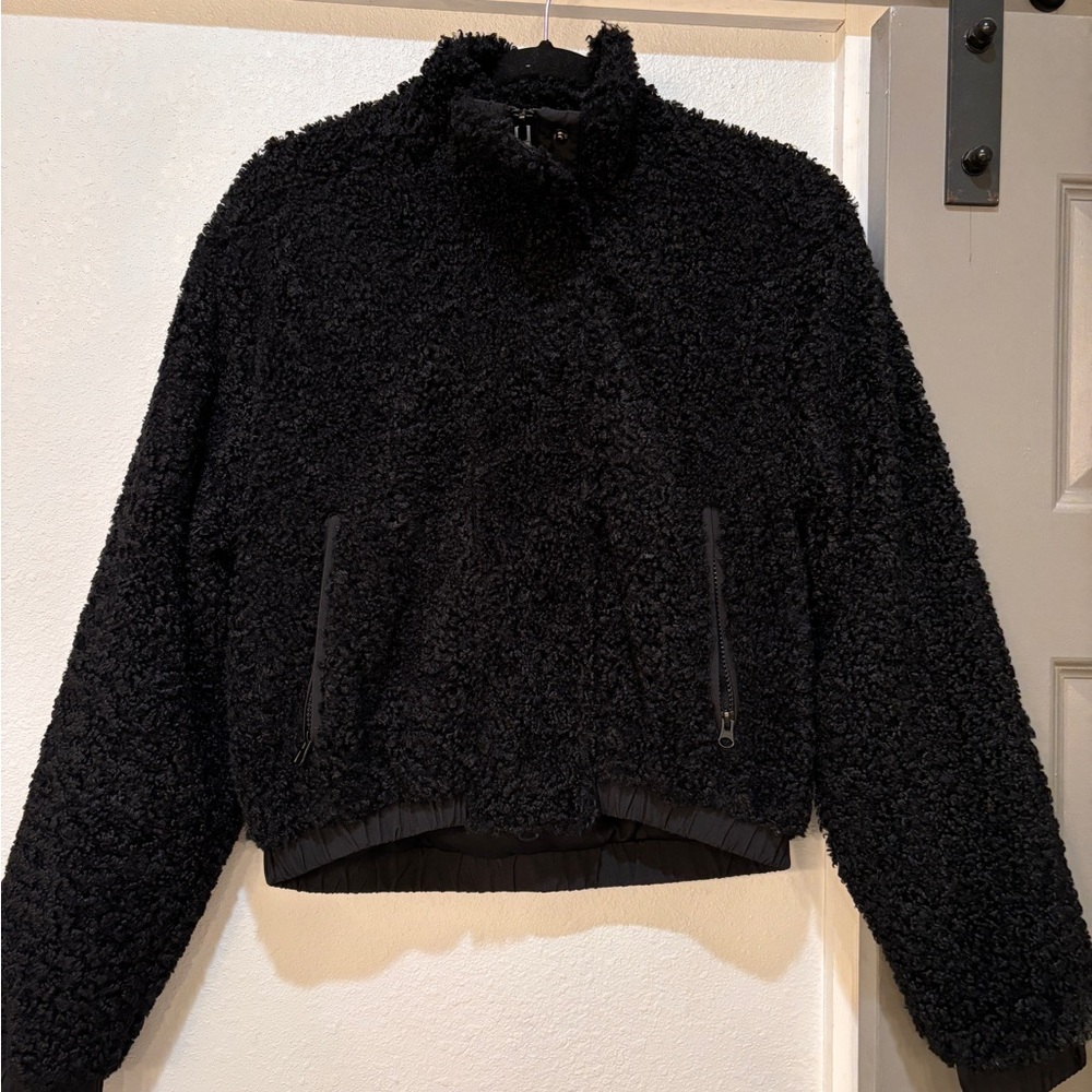 WESLEY Cropped Sherpa Jacket Size XS